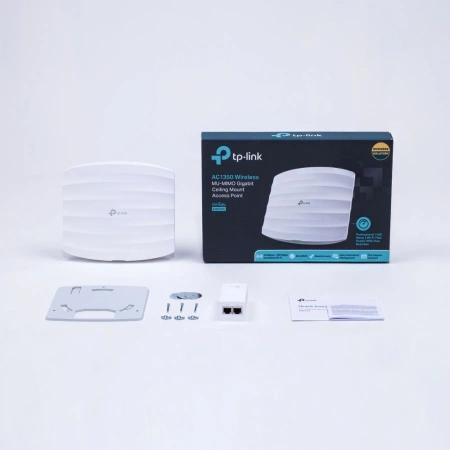 Точка доступа TP-Link EAP225 AC1350 10/100/1000BASE-TX белый
