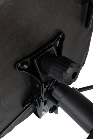 Кресло руководителя Бюрократ CH-868N-BF черный эко.кожа крестов. пластик подст.для ног