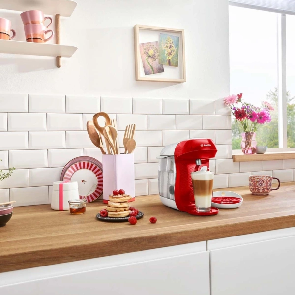 Кофемашина Bosch TAS1006 1400Вт красный