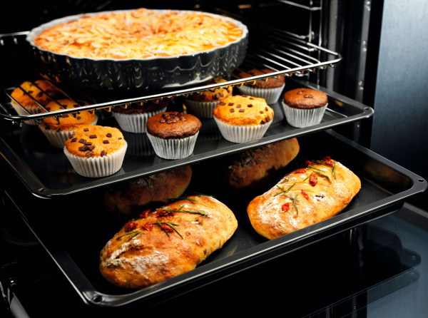 Духовой шкаф Электрический Electrolux EOF3H00BX нержавеющая сталь