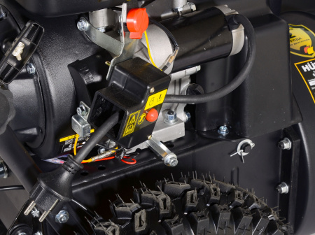 Снегоуборщик бензин. Huter SGC 4100L 6.5л.с.