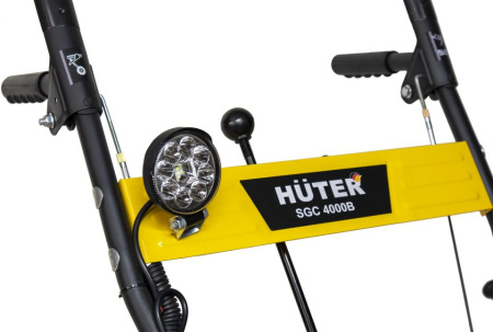 Снегоуборщик бензин. Huter SGC 4000B 6.5л.с.