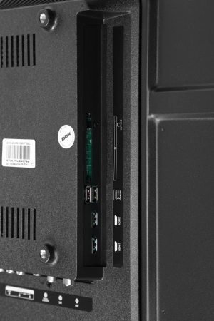 Телевизор LED BBK 43" 43LEM-1060/FTS2C черный/FULL HD/50Hz/DVB-T2/DVB-C/DVB-S2/USB (RUS)