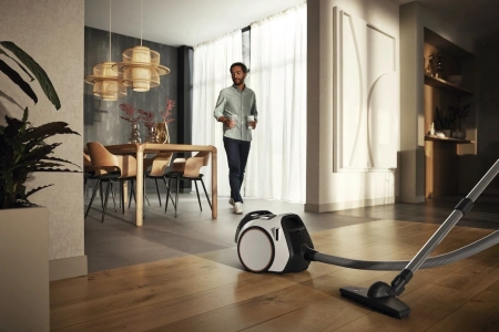 Пылесос Miele Boost CX1 125 Edition PowerLine Lotus белый
