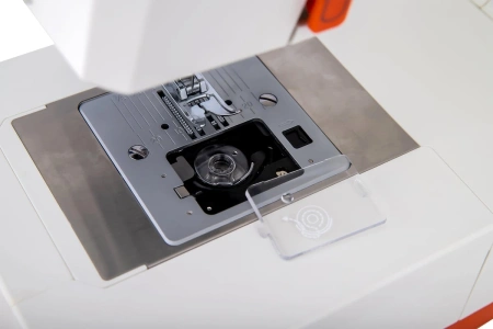 Швейная машина Comfort HD1015 белый