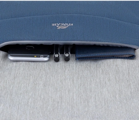 Рюкзак для ноутбука 17.3" Riva 7567 серый/темно-синий полиэстер