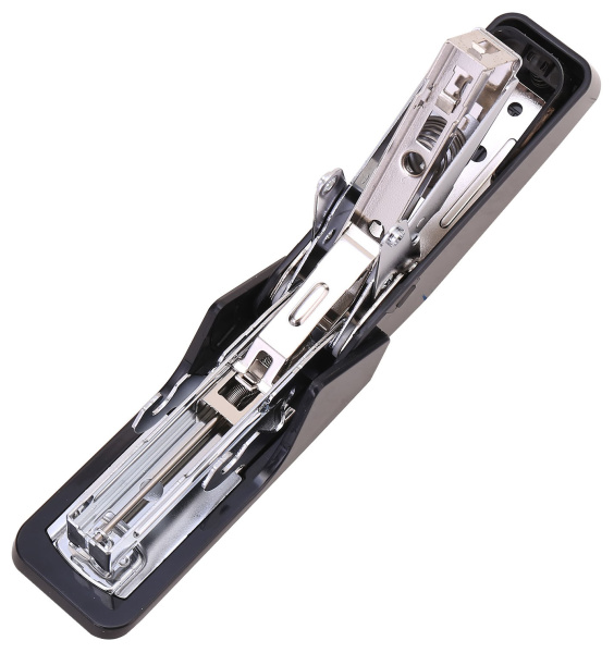 Степлер Deli E0466BLCK Pro 24/6 26/6 (30листов) встроенный антистеплер черный 50скоб закрытый