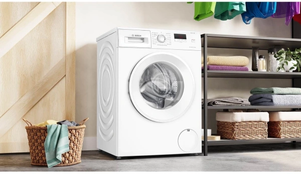 Стиральная машина Bosch Serie 2 WGE02400SN пан.англ. класс: A загр.фронтальная макс.:7кг белый