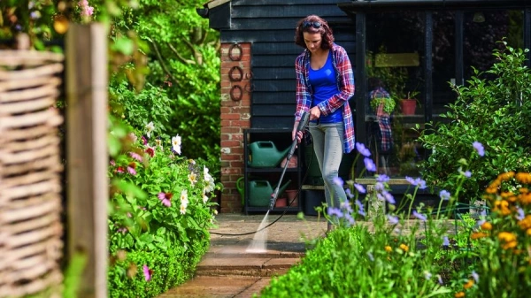 Минимойка Bosch EasyAquatak 100 Long Lance 1200Вт (06008A7E01)