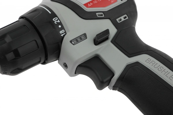 Дрель-шуруповерт Интерскол ДА-10/12В аккум. патрон:быстрозажимной (687.1.2.70)