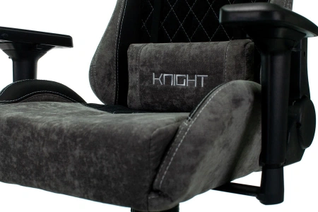 Кресло игровое Zombie VIKING 7 KNIGHT Fabric черный текстиль/эко.кожа с подголов. крестов. металл
