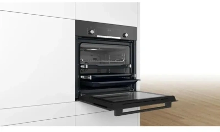 Духовой шкаф Электрический Bosch HBJ558YB3Q черный