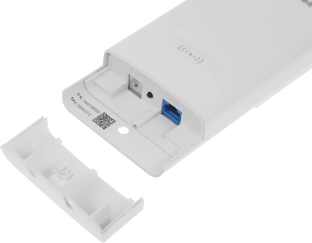 Точка доступа IP-Com iUAP-AC-M AC1200 10/100/1000BASE-TX/Wi-Fi белый