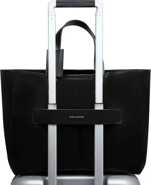 Деловая сумка женская Piquadro Blue Square BD6680B2/N с отделением для ноутбука черный натур.кожа