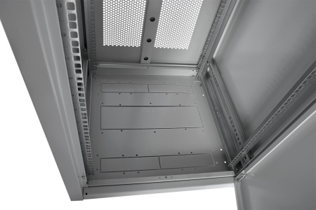 Шкаф коммутационный ЦМО (ШТК-Э-42.8.8-44АА) напольный 42U 800x800мм пер.дв.перфор. задн.дв.перфор. 2 бок.пан. направл.под закл.гайки 710кг серый 715мм 105кг 180град. 1987мм IP20 сталь