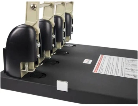 Дырокол Kw-Trio Heavy Duty 954 макс.:150лист. металл/пластик черный отв.:4 с линейкой
