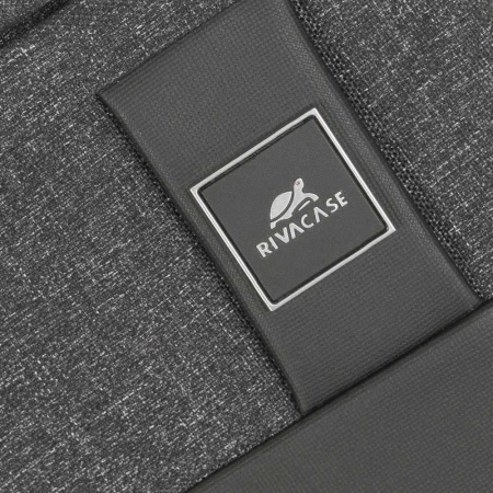 Чехол для ноутбука 13.3" Riva 8803 черный полиэстер