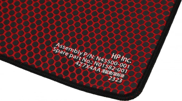 Коврик для мыши HyperX Pulsefire Большой черный/рисунок 400x4x450мм (4Z7X4AA)