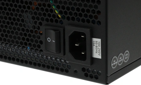 Блок питания Chieftec ATX 1000W Proton BDF-1000C 80+ bronze (24+4+4pin) APFC 140mm fan 9xSATA Cab Manag RTL