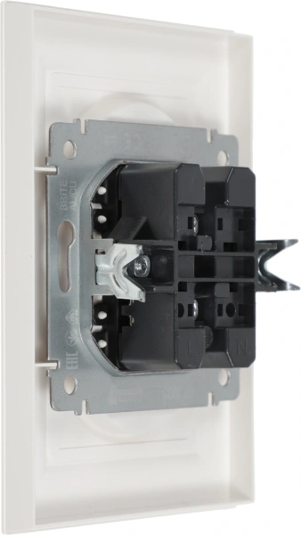 Розетка силов. IEK Brite РС12-2-БрБ BR-R20-10-K01-F 2розет. двойн. скрыт. IP20 белый (упак.:1шт)