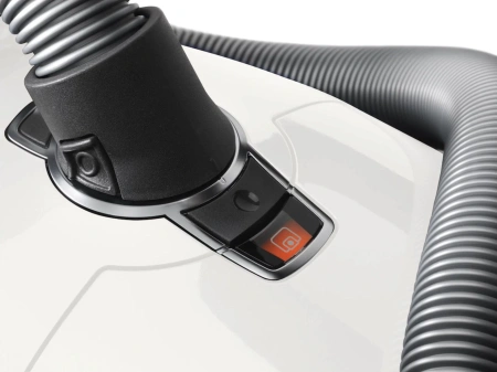 Пылесос Miele Complete C3 Silence Lotus white EcoLine 550Вт белый