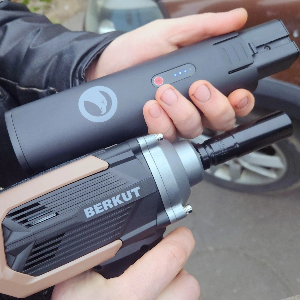 Гайковерт Berkut WAC-700 800Вт аккум. патрон:квад.1/2" (ББ-00003318)