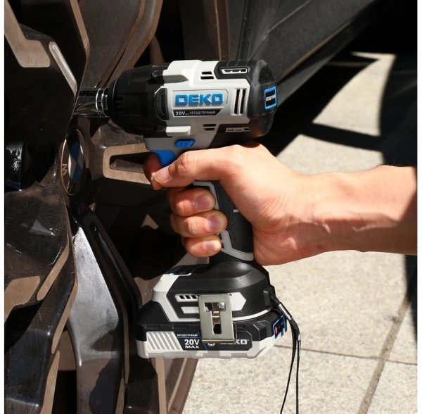 Гайковерт Deko DKIS 20Вт аккум. патрон:квад.1/2" (085-1067)