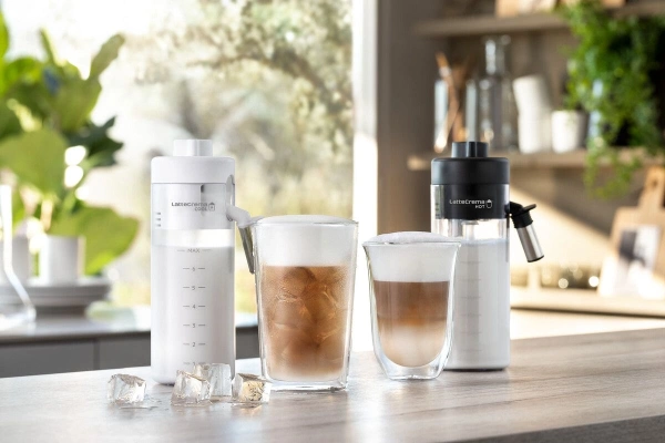 Кофемашина Delonghi Eletta Explore ECAM450.55.G 1450Вт серебристый/черный