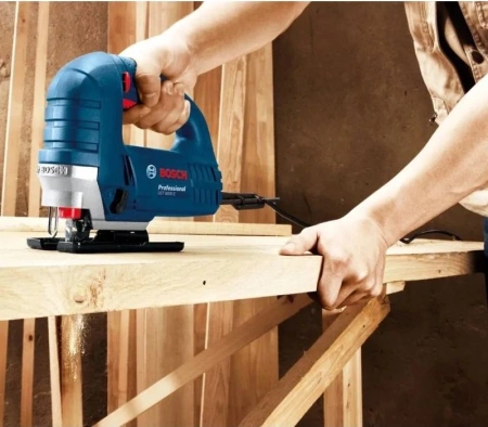 Лобзик Bosch GST 8000 E 710Вт 3100ходов/мин от электросети