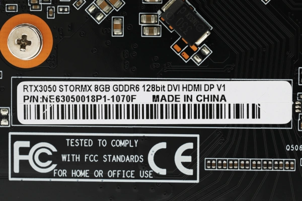 Видеокарта Palit PCI-E 4.0 RTX3050 STORMX NVIDIA GeForce RTX 3050 8Gb 128bit GDDR6 1042/14000 DVIx1 HDMIx1 DPx1 HDCP Ret