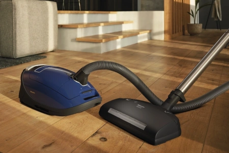 Пылесос Miele Complete C3 Parquet Marine blue PowerLine синий