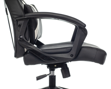 Кресло игровое Zombie DRIVER черный/белый эко.кожа с подголов. крестов. пластик