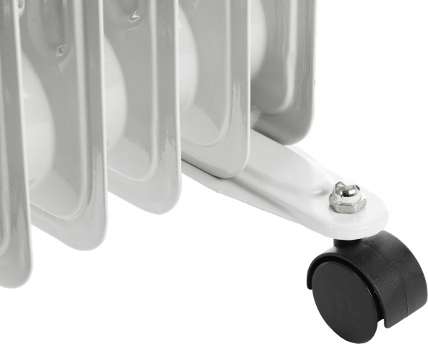 Радиатор масляный Centek CT-6200 1500Вт белый