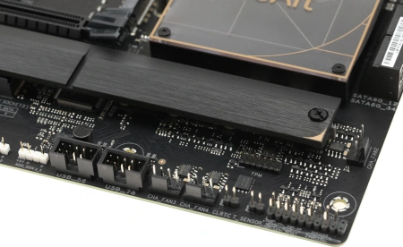 Материнская плата Asus PROART B760-CREATOR Soc-1700 Intel B760 4xDDR5 ATX AC`97 8ch(7.1) 1 x 2.5Giga