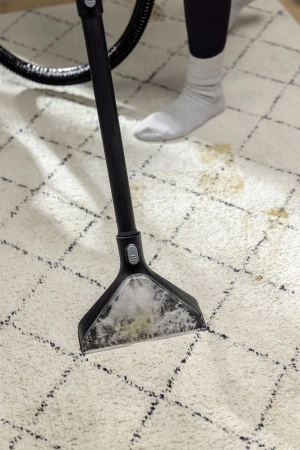 Пылесос моющий Karcher SE 5 1400Вт белый