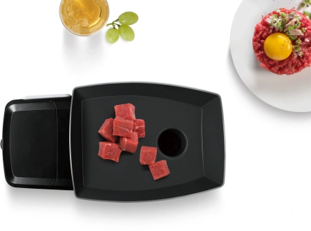 Мясорубка Bosch ProPower MFW67450 2000Вт черный/серебристый