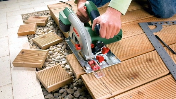 Циркулярная пила (дисковая) Bosch PKS 55 A 1200Вт (ручная) D диска.:160мм (0603501020)