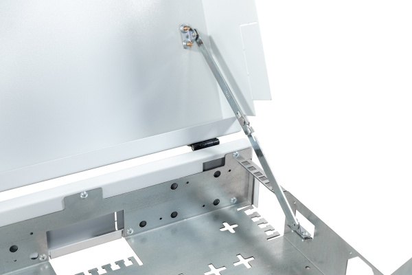 Шкаф коммутационный NTSS (NTSS-SOHO5U) настенный 5U 520x140мм пер.дв.стекл несъемн.бок.пан. 80кг бел