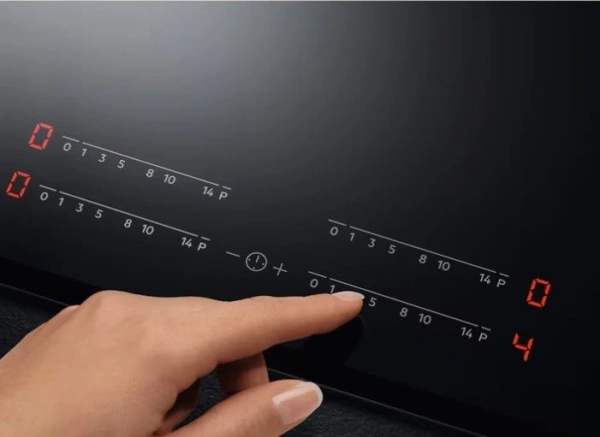 Варочная поверхность AEG IKB64413FB черный