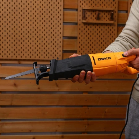 Сабельная пила Deko DKRS1300 1300Вт 2800ход/мин (085-1075)