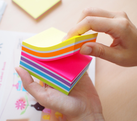 Блок самоклеящийся бумажный Stick`n 21537 76x76мм 400лист. 70г/м2 неон+пастель 5цв.в упак.