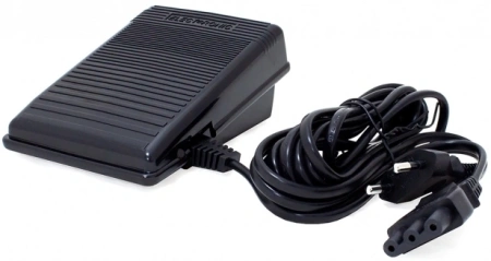 Швейная машина Janome 1522 LG белый/серый