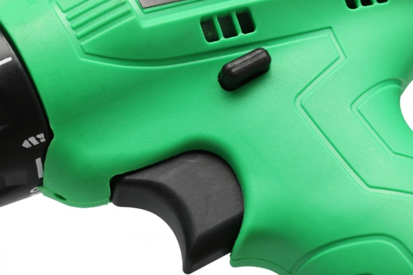 Дрель-шуруповерт Zitrek Green 12-Li аккум. патрон:быстрозажимной (кейс в комплекте) (063-4072)