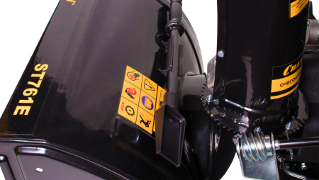 Снегоуборщик бензин. Champion ST761E 5.15кВт 7л.с.