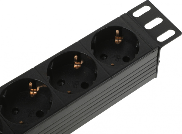 Блок распределения питания ITK PH22-9D1-P гор.размещ. 9xSchuko базовые 16A Schuko 2м