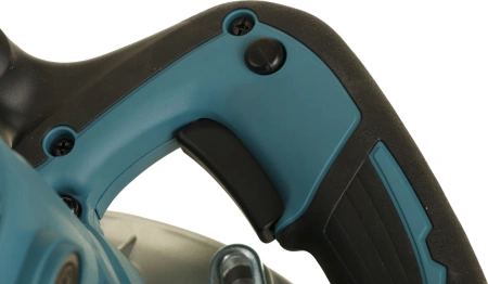 Циркулярная пила (дисковая) Makita HS6601 1050Вт (ручная)