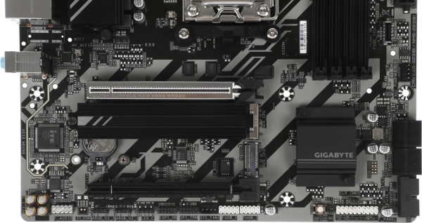 Материнская плата Gigabyte B850M DS3H SocketAM5 AMD B850 4xDDR5 mATX AC`97 8ch(7.1) 2.5Gg RAID+HDMI+DP