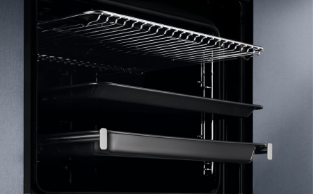 Духовой шкаф Электрический Electrolux EOF5C50BZ черный