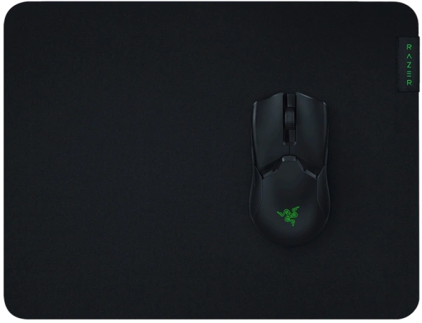 Коврик для мыши Razer Gigantus V2 Средний черный (RZ02-03330200-R3M1)