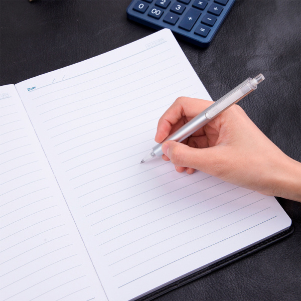 Блокнот Deli 7900 В5 250х175мм искусст. кожа 80л черный